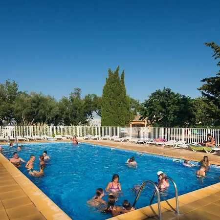 Camping Le Pin Parasol 3*
